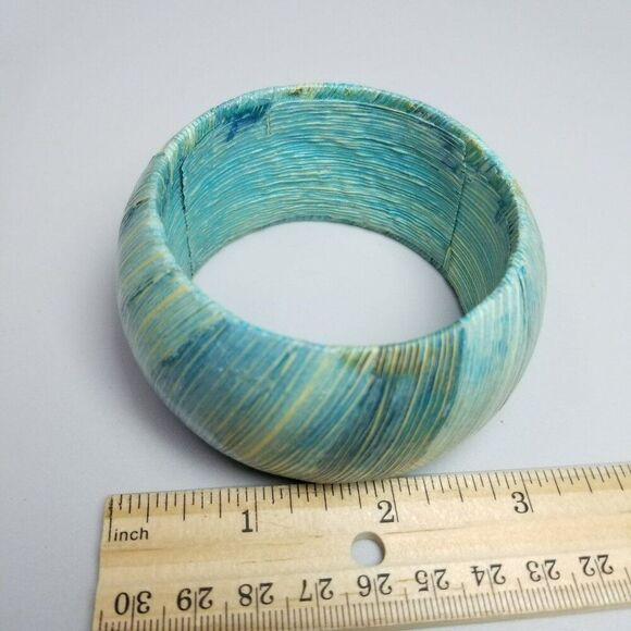 Vintage Blue and White Textured Design Wide Bangle Bracelet, Retro Boho Style - Picture 5 of 6